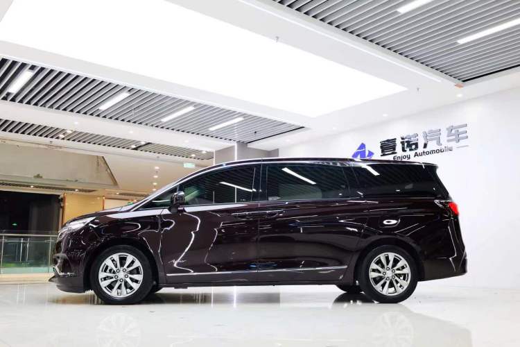 Used Buick GL8 2020 Avenir Avia Six-Seat Deluxe Edition Exterior 2