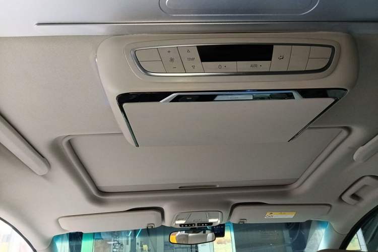 Used Buick GL8 2020 ES Land Cruiser 653T Comfort Edition Headliner