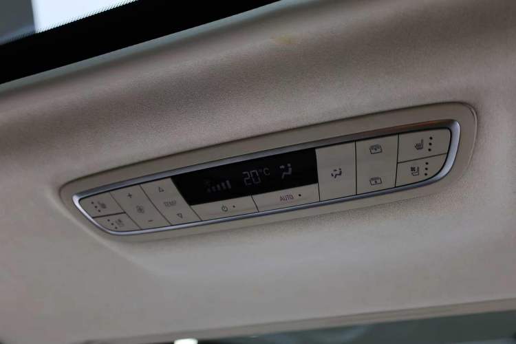 Used Buick GL8 2020 Avenir Avia Six-Seat Deluxe Edition Interior 15