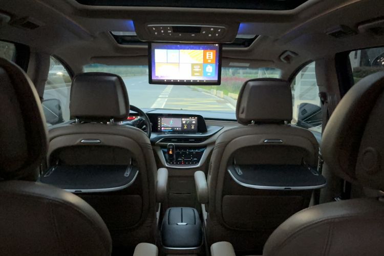 Used Buick GL8 2020 ES Land Cruiser 653T Luxury Model Interior 6