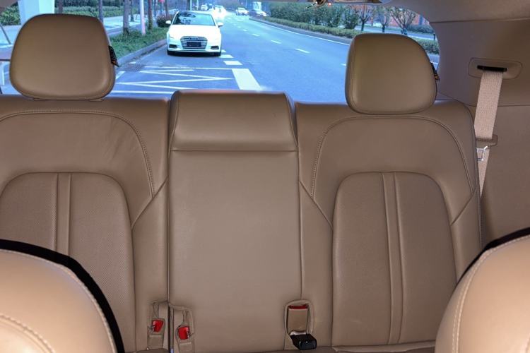 Used Buick GL8 2020 ES Land Cruiser 653T Luxury Model Interior 8