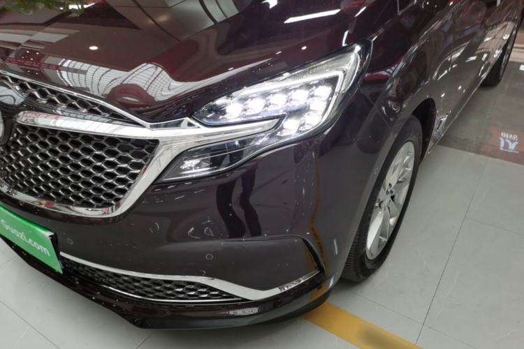 Used Buick GL8 2020 Avenir Avia Six-Seat Deluxe Edition Left Front Headlight