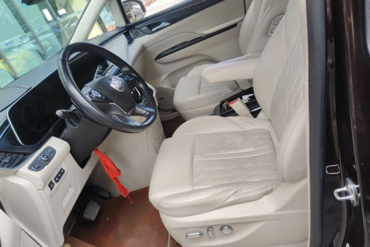 Used Buick GL8 2020 Avenir Avia 7-Seater Deluxe Edition Left Front Seat