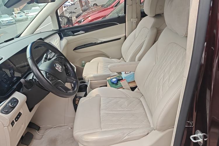 Used Buick GL8 2020 Avenir Avia Six-Seat Deluxe Edition Left Front Seat