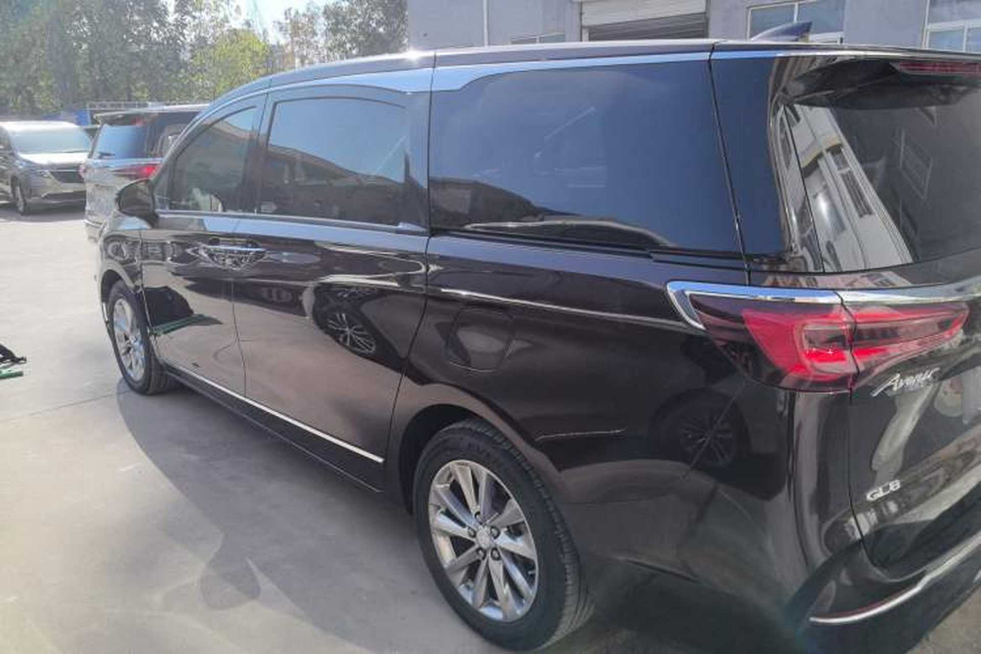Used Buick GL8 2020 Avenir Avia Six-Seat Deluxe Edition Left Side