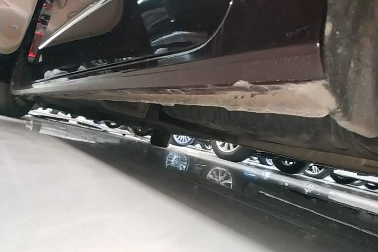Used Buick GL8 2020 Avenir Avia Six-Seat Deluxe Edition Left Side Sill