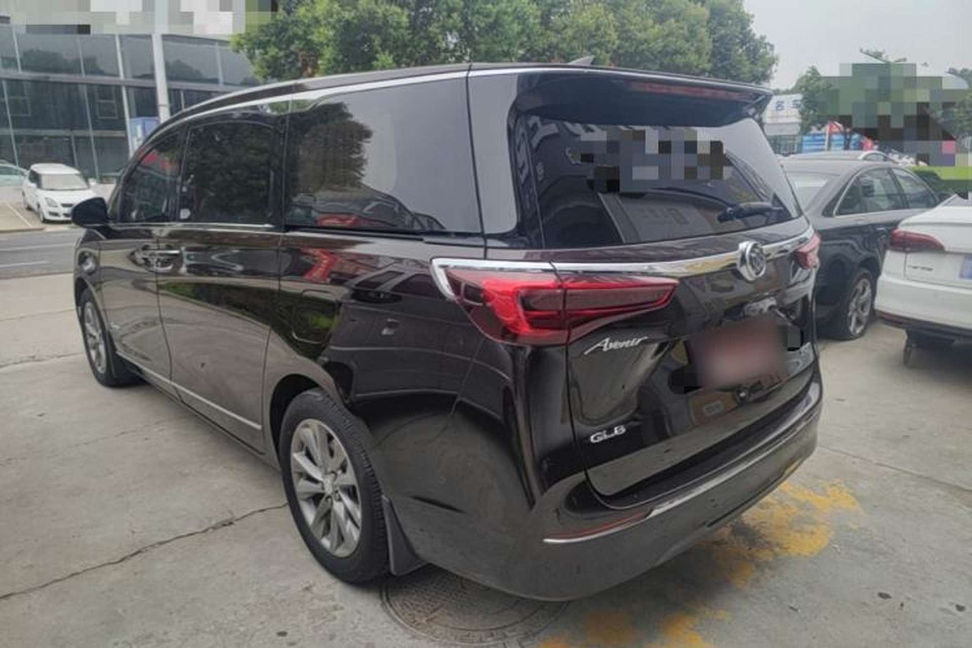 Used Buick GL8 2020 Avenir Avia Six-Seat Deluxe Edition Rear Left 45 Deg