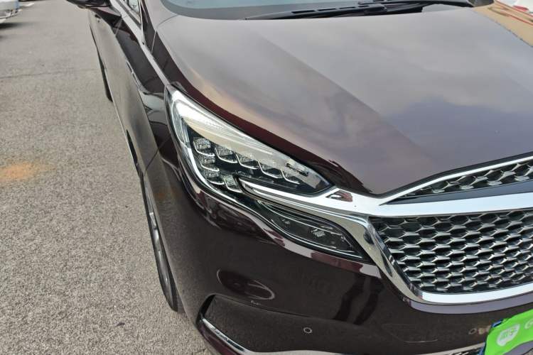 Used Buick GL8 2020 Avenir Avia 7-Seater Deluxe Edition Right Front Headlight