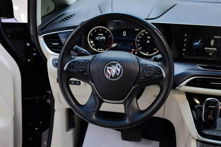 Used Buick GL8 2020 Avenir Avia Six-Seat Deluxe Edition Steering Wheel
