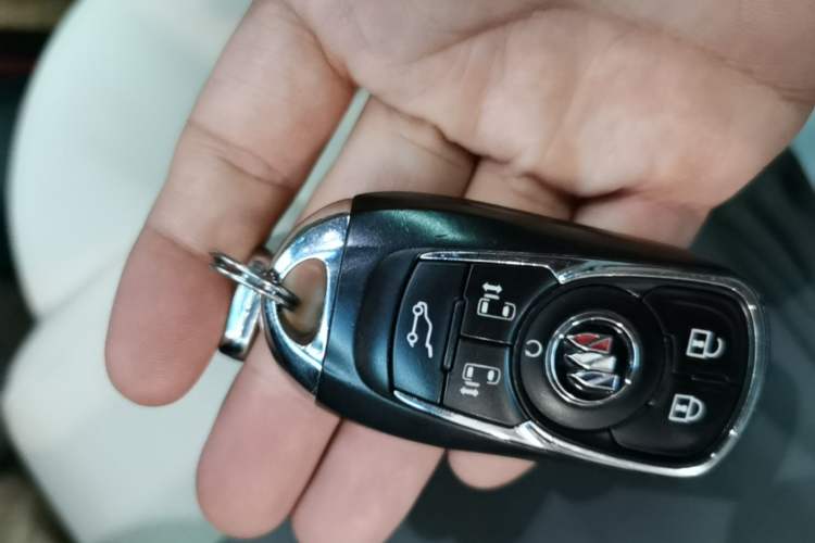 Used Buick GL8 2020 Avenir Avia Six-Seat Deluxe Edition Vehicle Key
