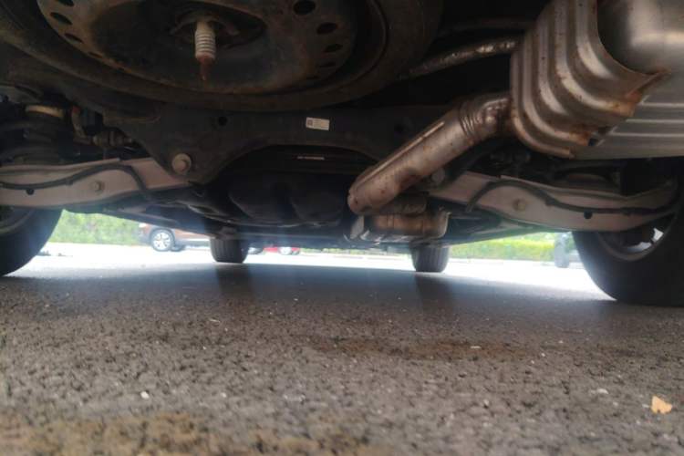 Used Buick GL8 2020 ES Land Cruiser 653T Comfort Edition Chassis Rear