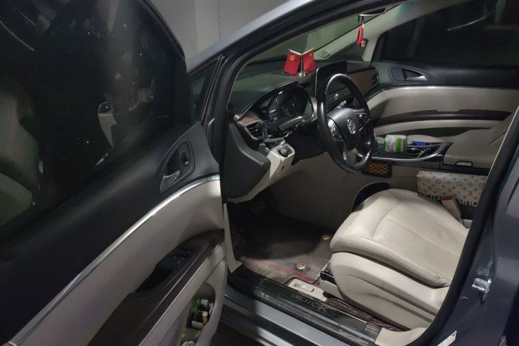 Used Buick GL8 2020 Land Business Class 652T Luxury Model Driver Seat