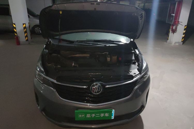 Used Buick GL8 2020 Land Business Class 652T Luxury Model Engine Bay