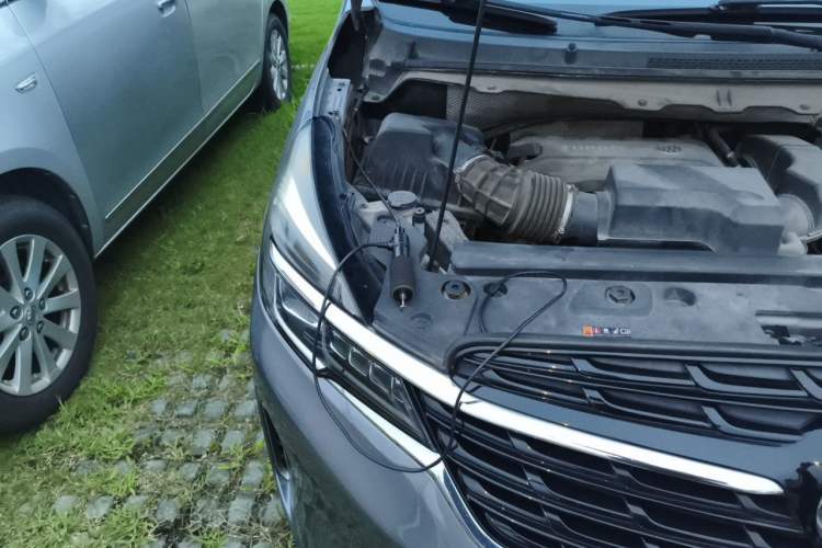 Used Buick GL8 2020 Land Cruiser Executive Class 652T Comfort Model Engine Bay Right