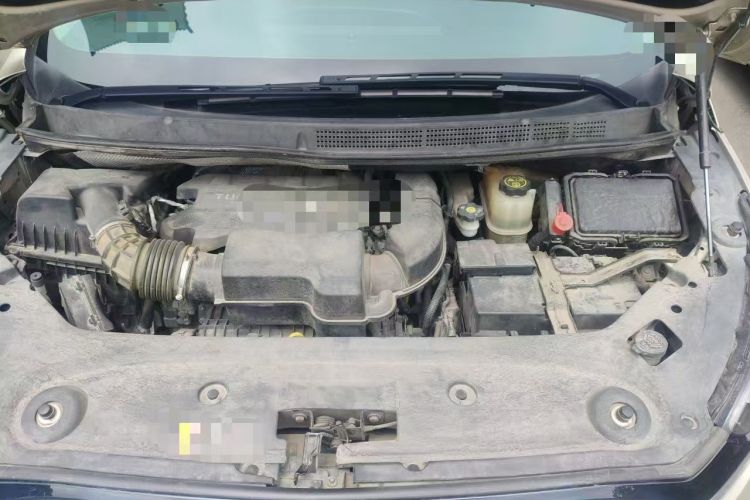 Used Buick GL8 2020 ES Land Cruiser 653T Comfort Edition Engine Bay