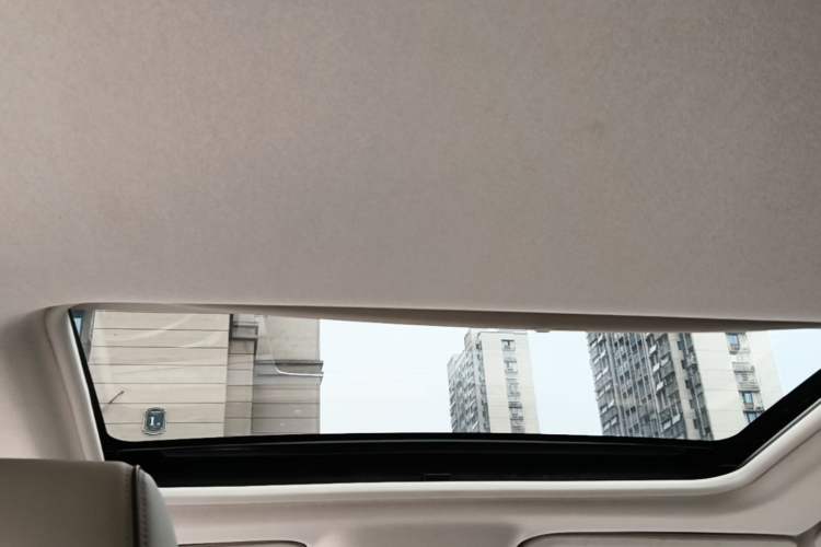 Used Buick GL8 2020 Land Business Class 652T Luxury Model Headliner