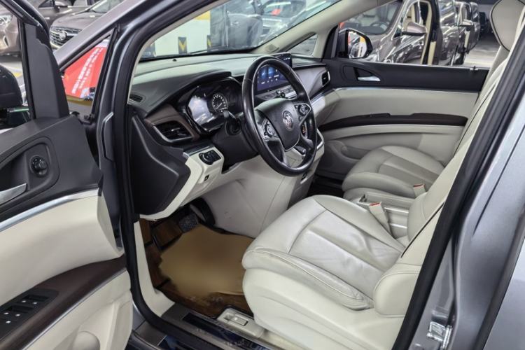 Used Buick GL8 2020 Land Business Class 652T Luxury Model Interior 2