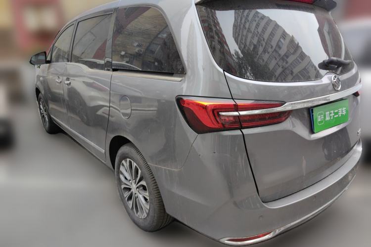 Used Buick GL8 2020 Land Business Class 652T Luxury Model Rear Left 45 Deg