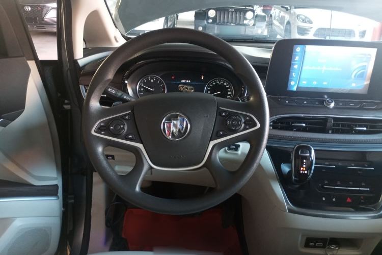 Used Buick GL8 2020 Land Cruiser Executive Class 652T Comfort Model Steering Wheel