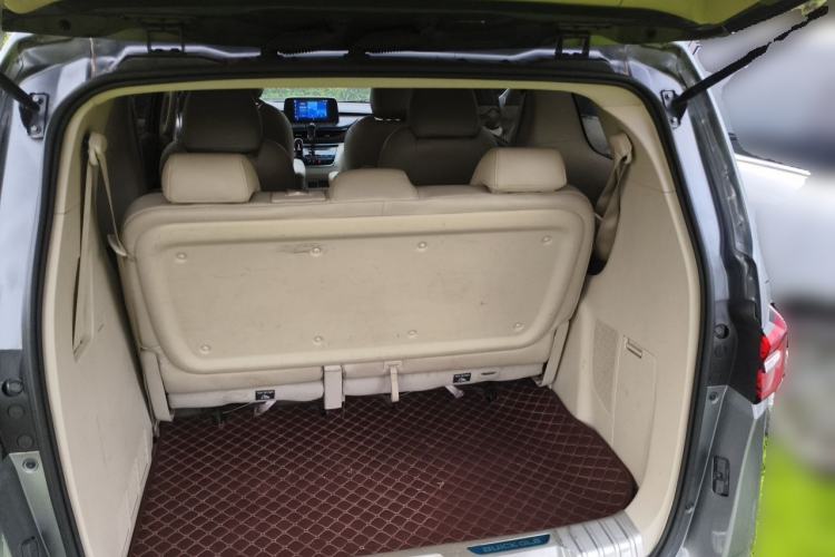 Used Buick GL8 2020 Land Cruiser Executive Class 652T Comfort Model Trunk