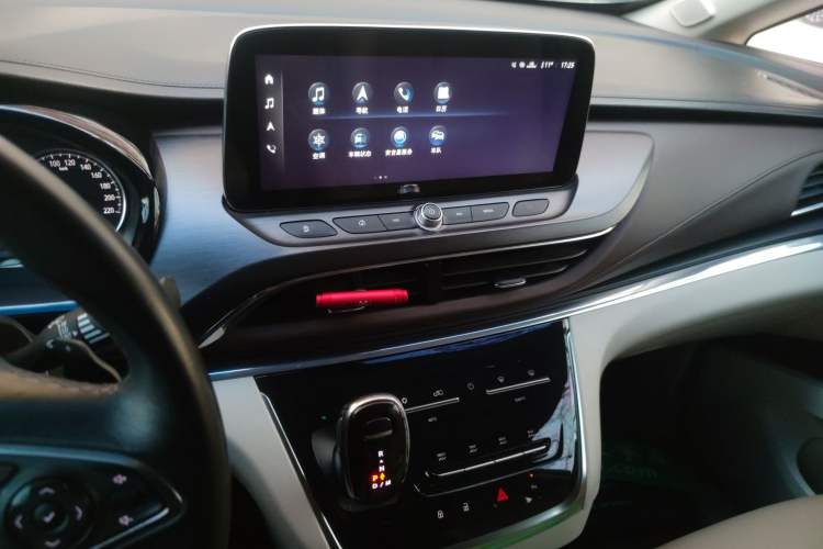 Used Buick GL8 2020 Land Business Class 652T Luxury Model Audio And AC Panel