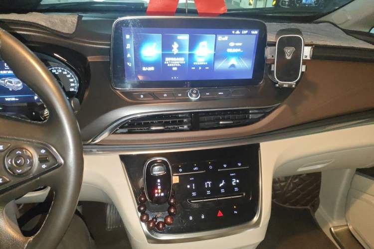 Used Buick GL8 2020 Land Business Class 652T Luxury Model Audio And AC Panel