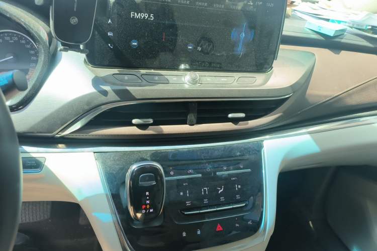 Used Buick GL8 2020 Land Business Class 652T Premium Model Audio And AC Panel