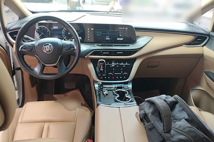 Used Buick GL8 2020 ES Land Cruiser 653T Luxury Model Center Console