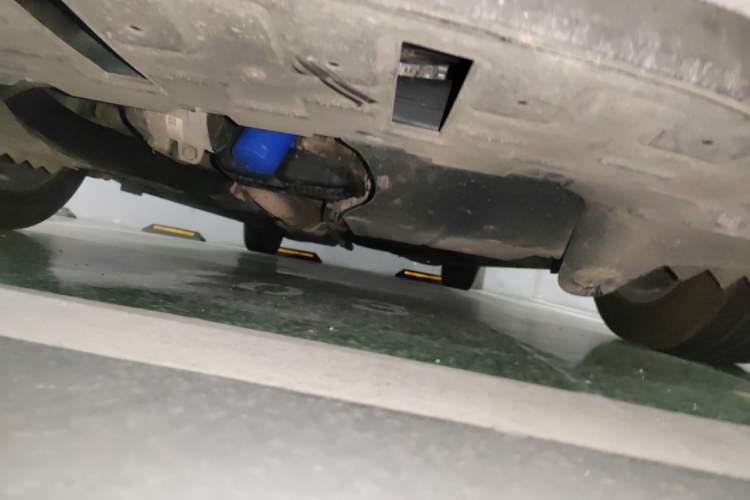Used Buick GL8 2020 ES Land Cruiser 653T Luxury Edition Chassis Front