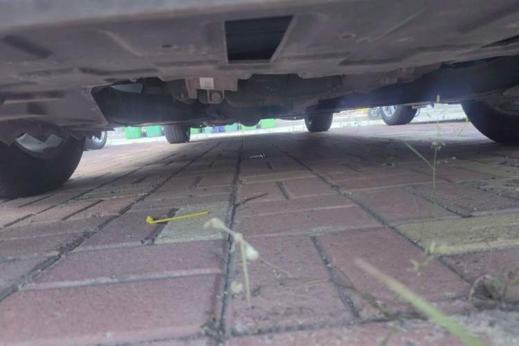 Used Buick GL8 2020 ES Land Cruiser 653T Comfort Edition Chassis Front