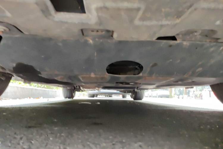 Used Buick GL8 2020 ES Land Cruiser 653T Luxury Edition Chassis Front