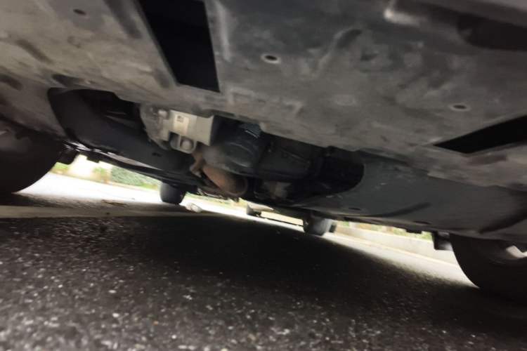 Used Buick GL8 2020 ES Land Cruiser 653T Comfort Edition Chassis Front
