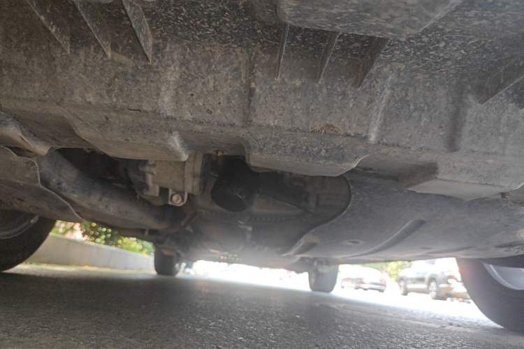 Used Buick GL8 2020 Land Cruiser Executive Class 652T Comfort Model Chassis Front