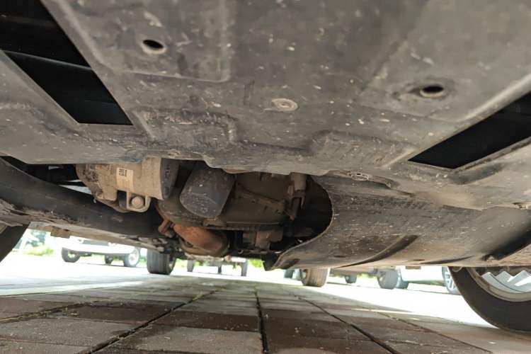Used Buick GL8 2020 ES Land Cruiser 653T Luxury Model Chassis Front
