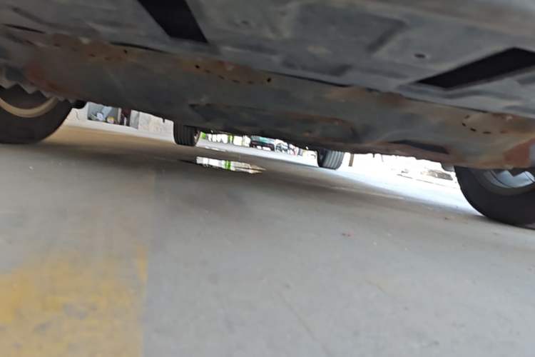 Used Buick GL8 2020 ES Land Cruiser 653T Luxury Model Chassis Front