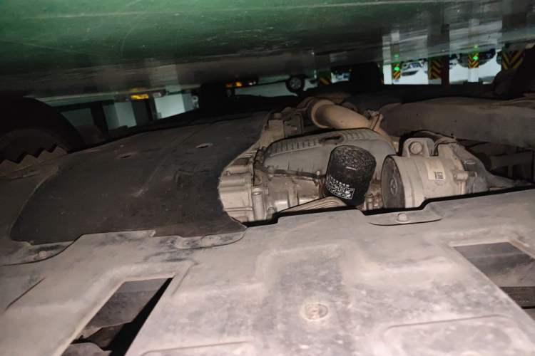 Used Buick GL8 2020 ES Land Cruiser 653T Comfort Edition Chassis Front