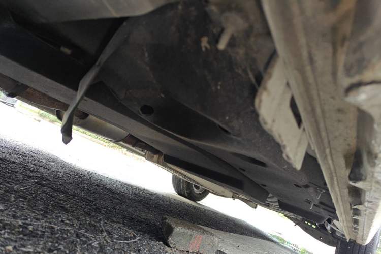 Used Buick GL8 2020 ES Land Cruiser 653T Comfort Edition Chassis Front Left