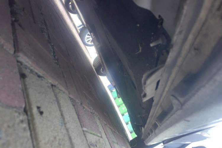 Used Buick GL8 2020 ES Land Cruiser 653T Comfort Edition Chassis Front Left