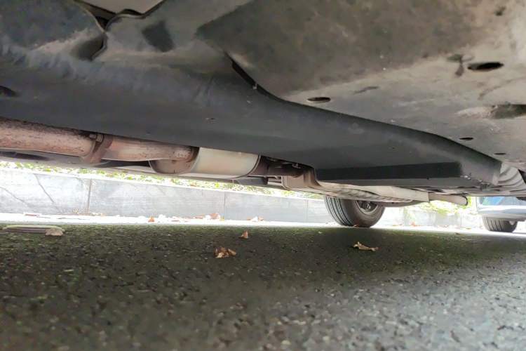 Used Buick GL8 2020 ES Land Cruiser 653T Luxury Edition Chassis Front Left