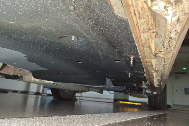 Used Buick GL8 2020 ES Land Cruiser 653T Luxury Edition Chassis Front Left
