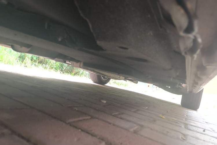 Used Buick GL8 2020 ES Land Cruiser 653T Luxury Edition Chassis Front Left