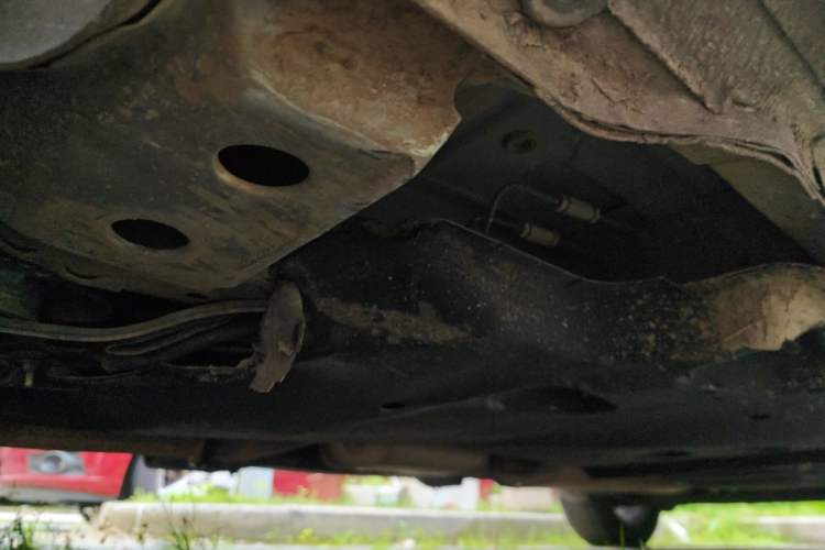 Used Buick GL8 2020 Land Cruiser Executive Class 652T Comfort Model Chassis Front Left