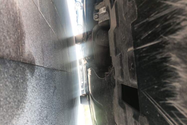 Used Buick GL8 2020 ES Land Cruiser 653T Comfort Edition Chassis Front