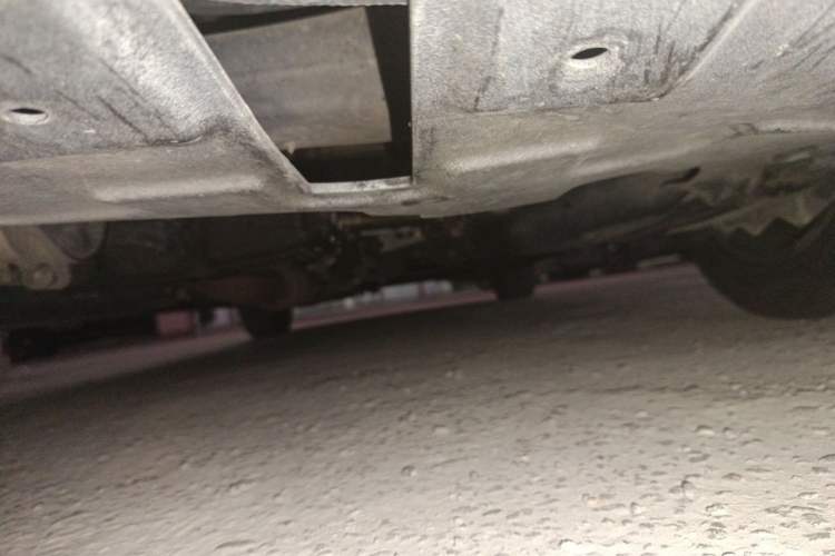 Used Buick GL8 2020 ES Land Cruiser 653T Comfort Edition Chassis Front