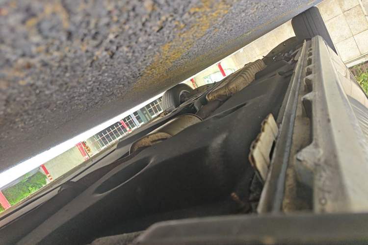 Used Buick GL8 2020 ES Land Cruiser 653T Comfort Edition Chassis Front Right