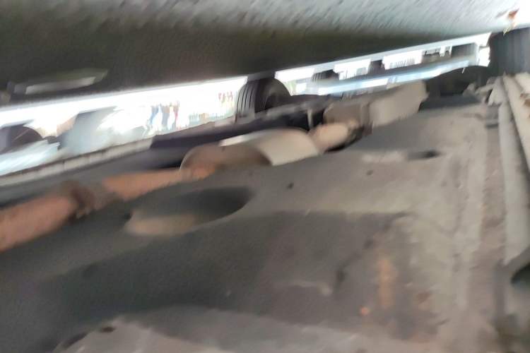 Used Buick GL8 2020 ES Land Cruiser 653T Luxury Edition Chassis Front Right