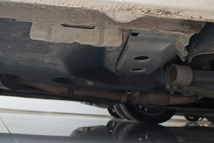 Used Buick GL8 2020 ES Land Cruiser 653T Luxury Model Chassis Front Right