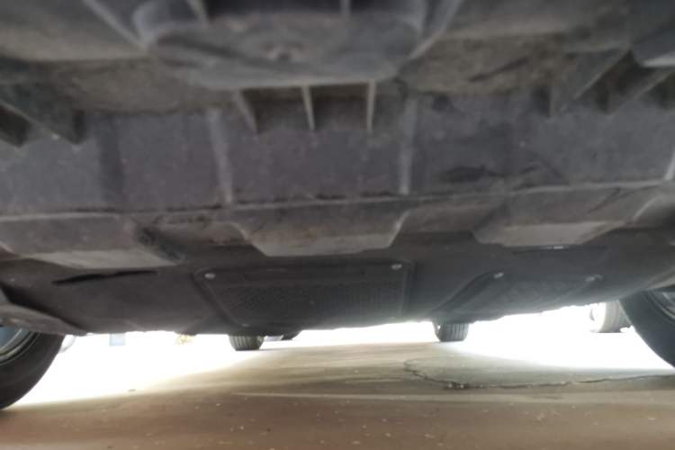 Used Buick GL8 2020 Land Cruiser Executive Class 652T Comfort Model Chassis Front