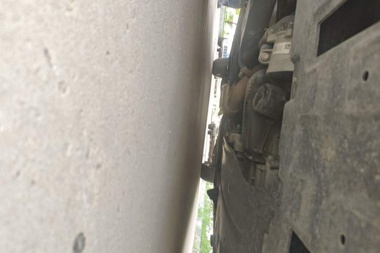 Used Buick GL8 2020 ES Land Cruiser 653T Comfort Edition Chassis Front