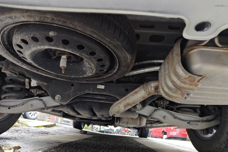 Used Buick GL8 2020 ES Land Cruiser 653T Comfort Edition Chassis Rear